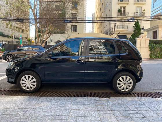 VOLKSWAGEN POLO 1.6 MI 8V FLEX 4P MANUAL VOLKSWAGEN POLO 1.6 MI 8V FLEX 4P MANUAL